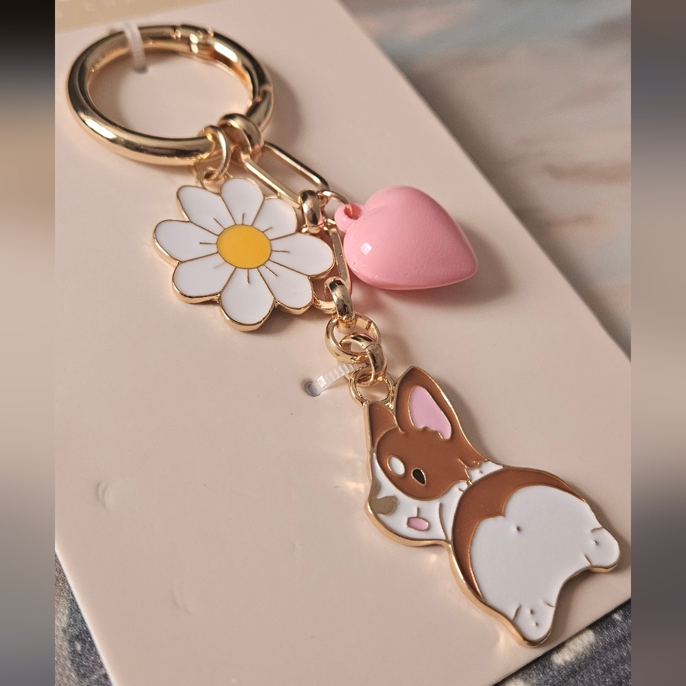 Studio Bag Charm with Corgi, Daisy & Pink Heart NIP - Picture 2 of 8